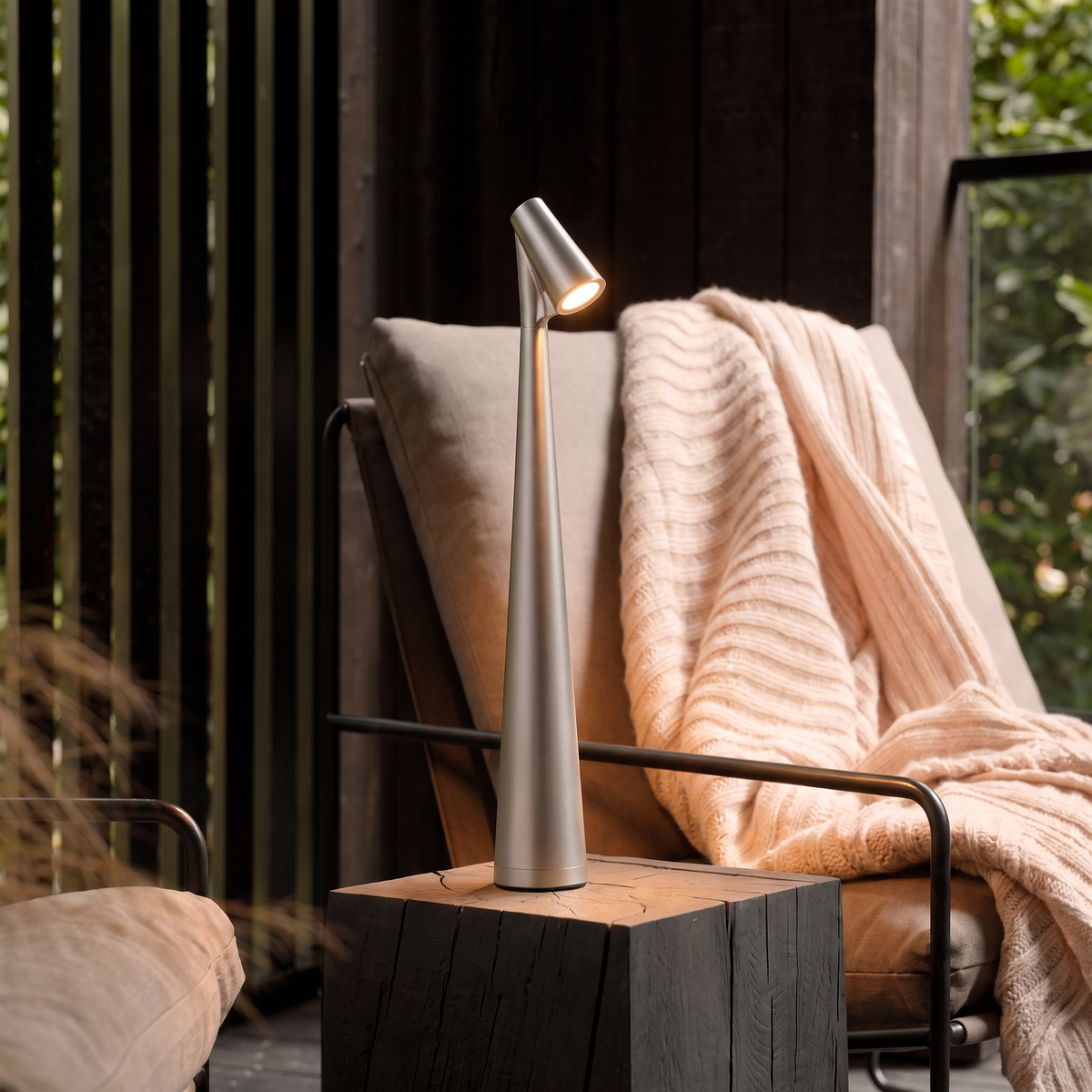 Lampe de Table LED Sans Fil – Lampe de Chevet Tactile Rechargeable USB-C à Intensité Réglable
